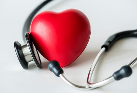 closeup-heart-stethoscope-cardiovascular-checkup-concept